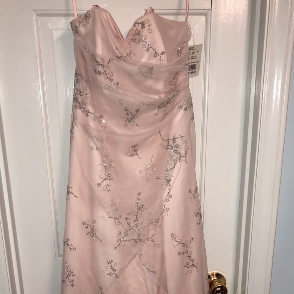 Prom dress/bridesmaid dress